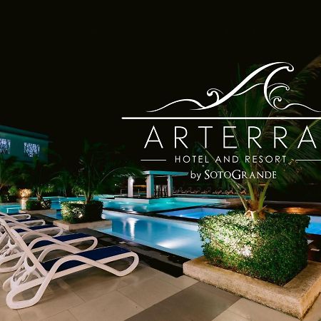 Arterra Hotel&Resort Isla de Mactán Exterior foto